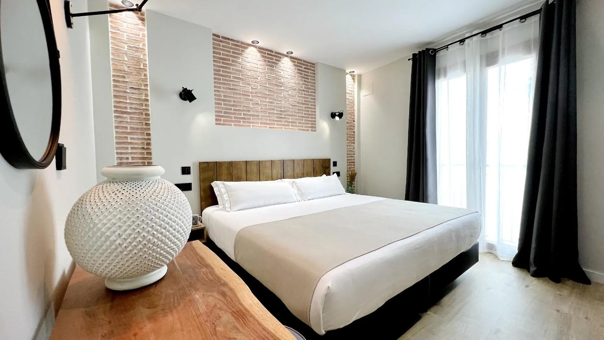 Aparthotel Luz De Gades - Suites Spa Gym - Adults Only Cádis