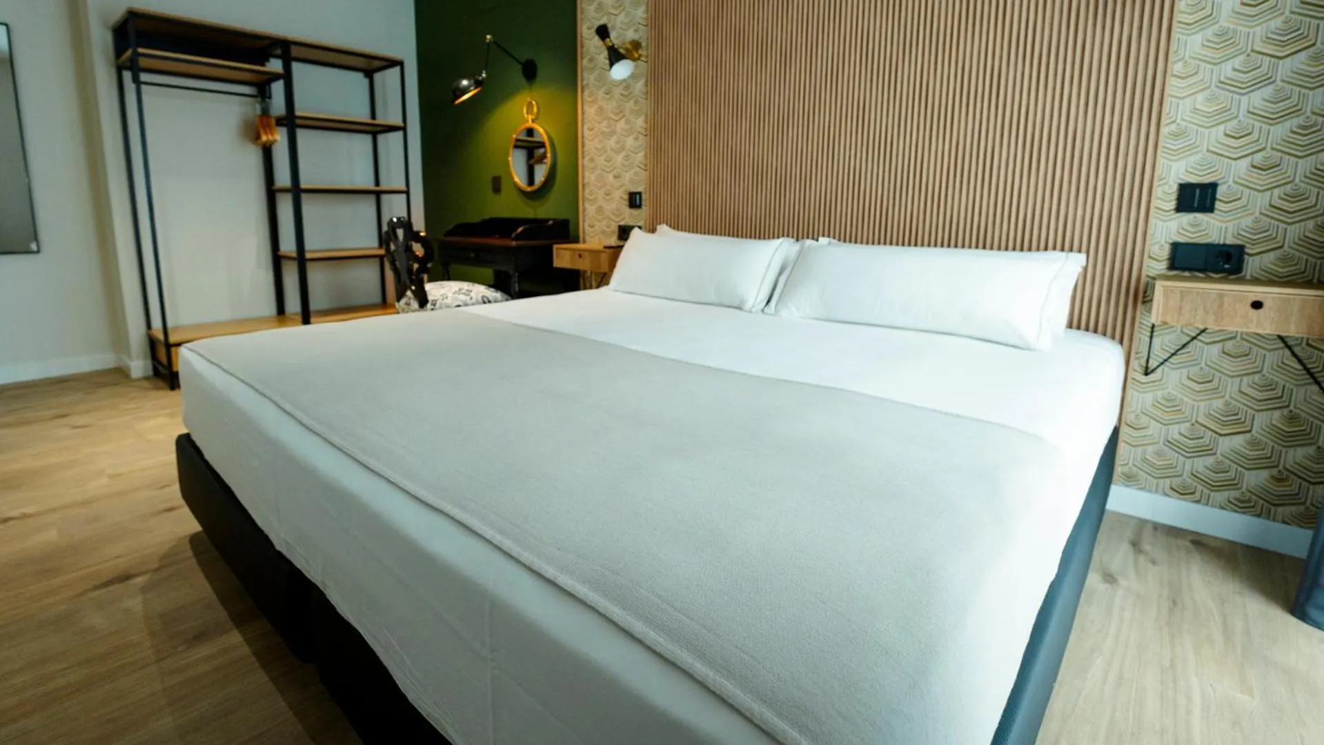 Aparthotel Luz De Gades - Suites Spa Gym - Adults Only Cádis 4*,